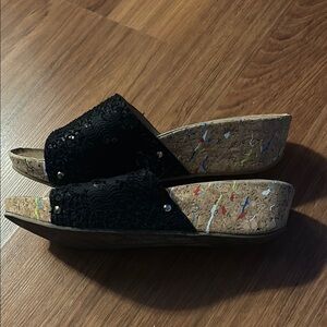 Black sparkling Sandals with Contoured Sole
